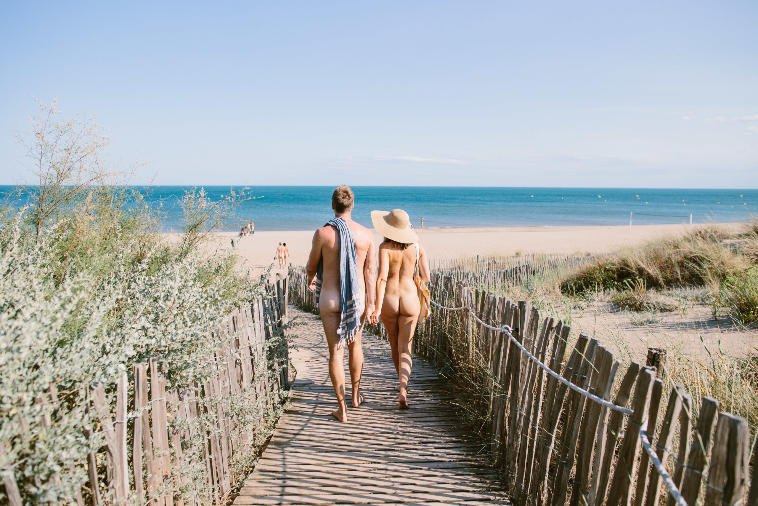 Naturistencamping in Frankrijk | France 4 naturisme | Groep met de beste naturistencentra